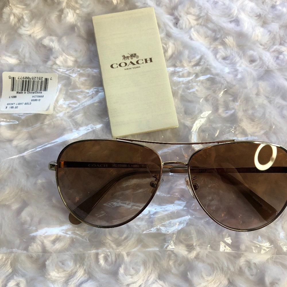 Coach Women's Aviator Sunglasses NWT - Picture 2 of 15